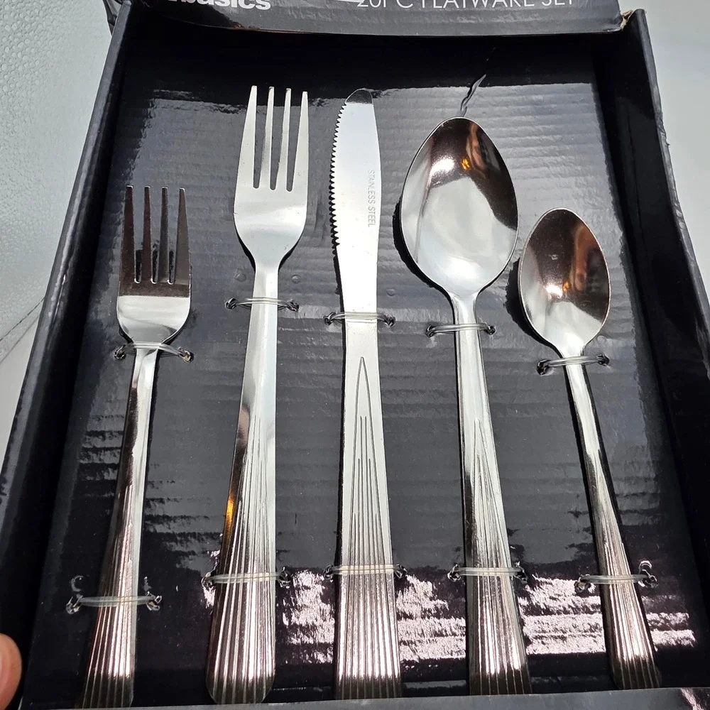 Home Basics 20 Piece Stainless Steel Flatware Set Service for 4 FS37432 Silver